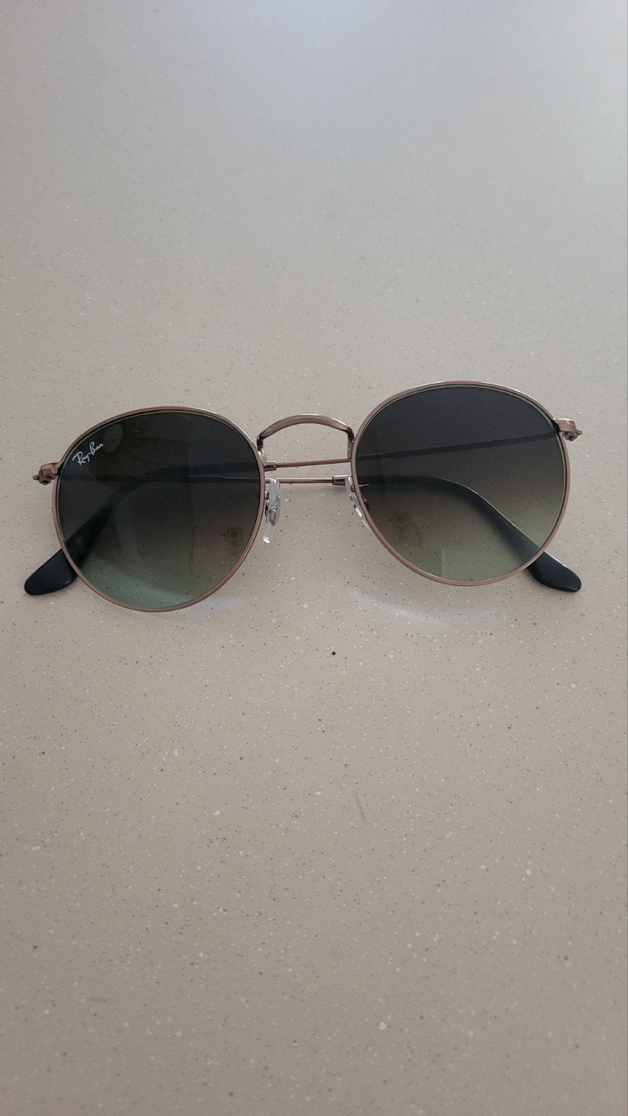 Ray-Ban zonnebril rond model met etui, Ophalen, Zonnebril, Overige kleuren, Zo goed als nieuw