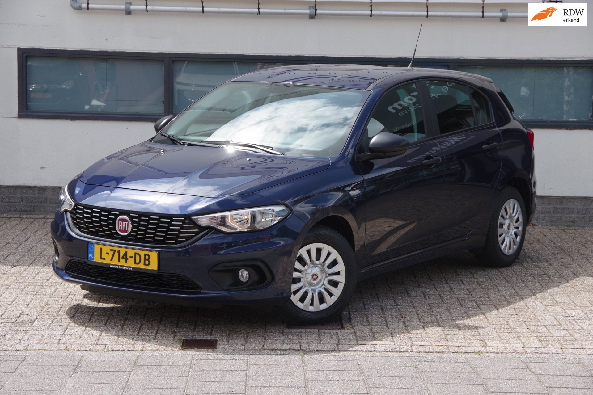 Fiat Tipo 1.4 16v Lounge, Auto's, Voorwielaandrijving, Stof, Gebruikt, Handgeschakeld