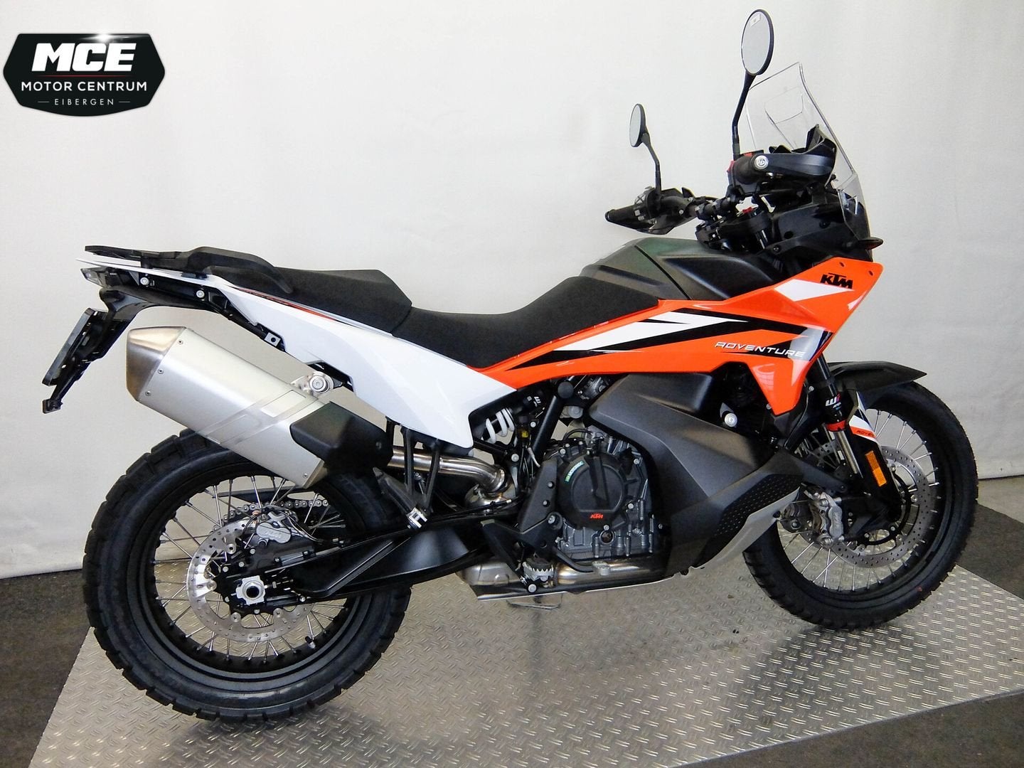 KTM 890 ADVENTURE (bj 2024), Motoren, Motoren | KTM, 2 cilinders, Motorrijbewijs A, Bedrijf, Onbekend