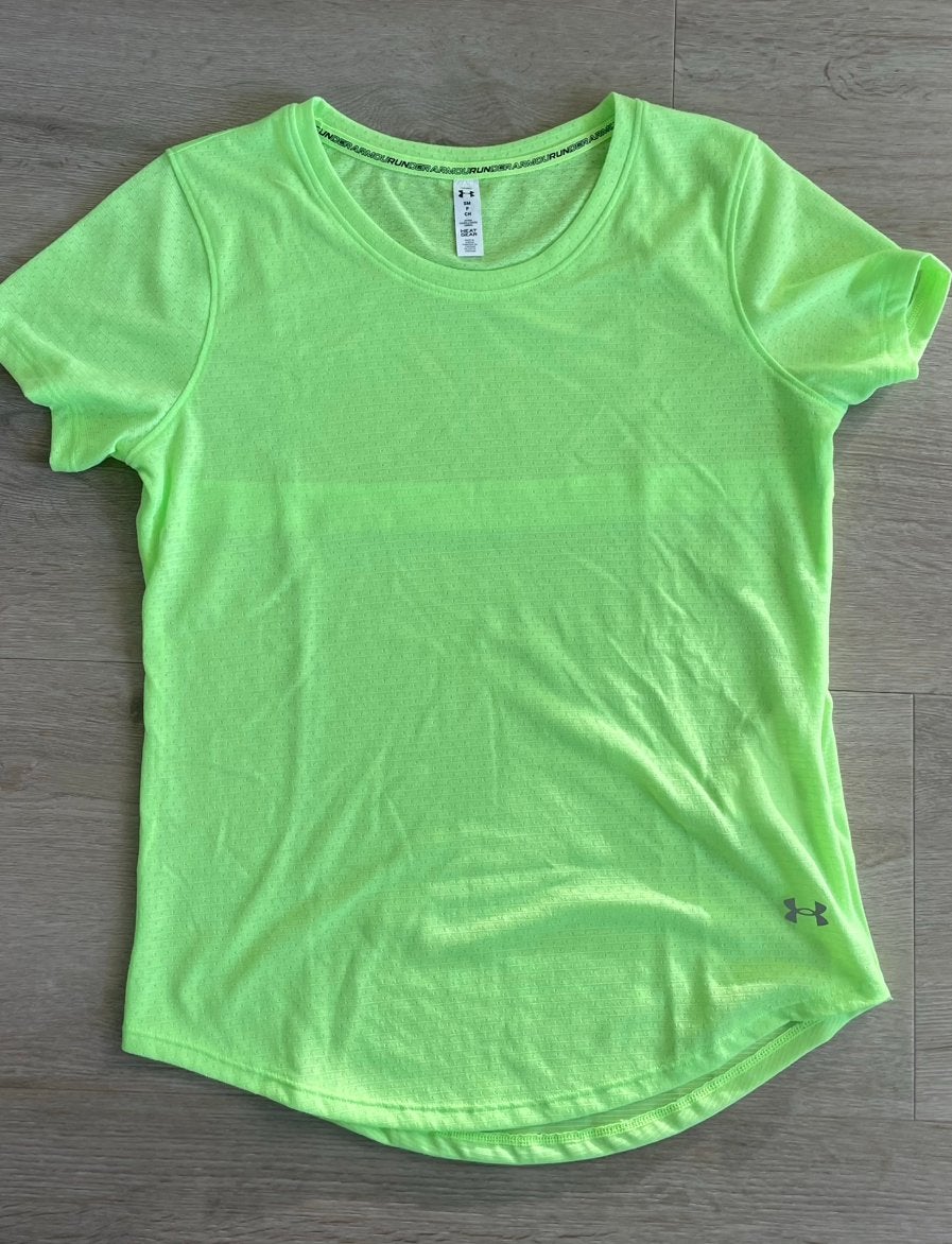 Sport shirt Under Armour - maat S, Ophalen of Verzenden, Zo goed als nieuw, Hardlopen of Fietsen, Maat 36 (S)