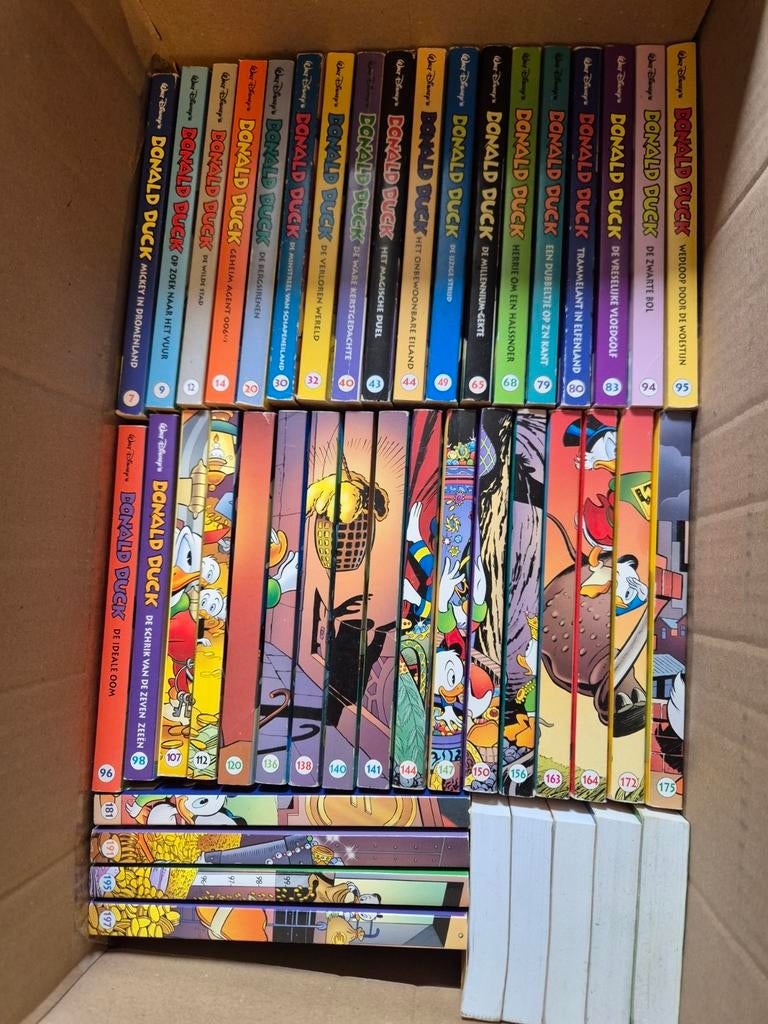 DONALD DUCK POCKETS (DOOS VOL), Meerdere stripboeken, Ophalen of Verzenden, Gelezen
