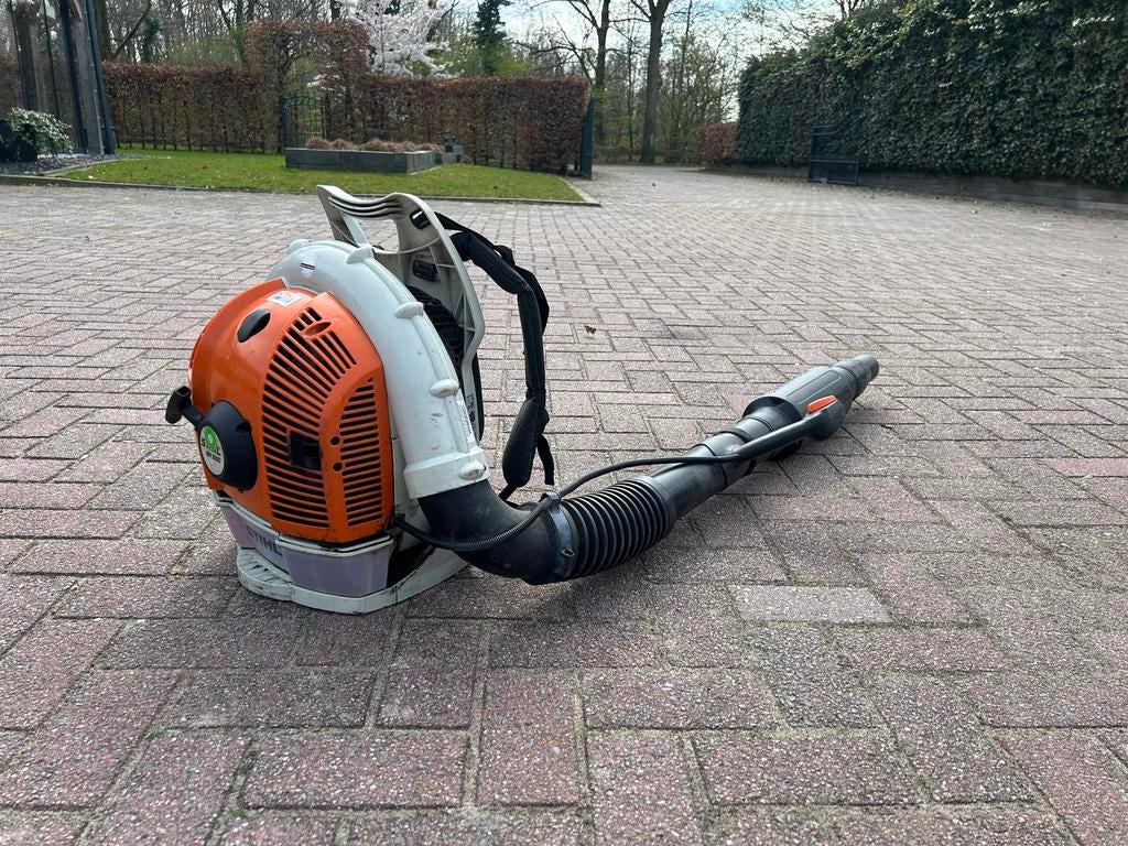 Stihl BR500 Bladblazer - Krachtige Ruggedragen Benzine Bladb, Tuin en Terras, Bladblazers, Ophalen, Gebruikt, Benzine, Ruggedragen