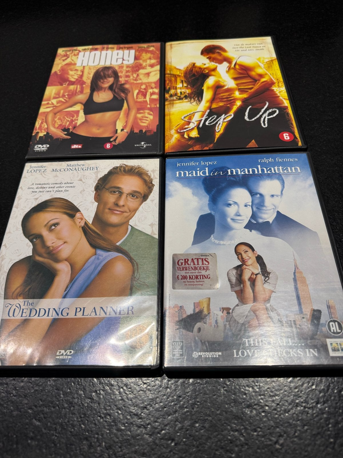4 DVD films: Honey, Step Up, The Wedding Planner, Maid in Ma, Vanaf 6 jaar, Ophalen of Verzenden, Gebruikt, Overige genres