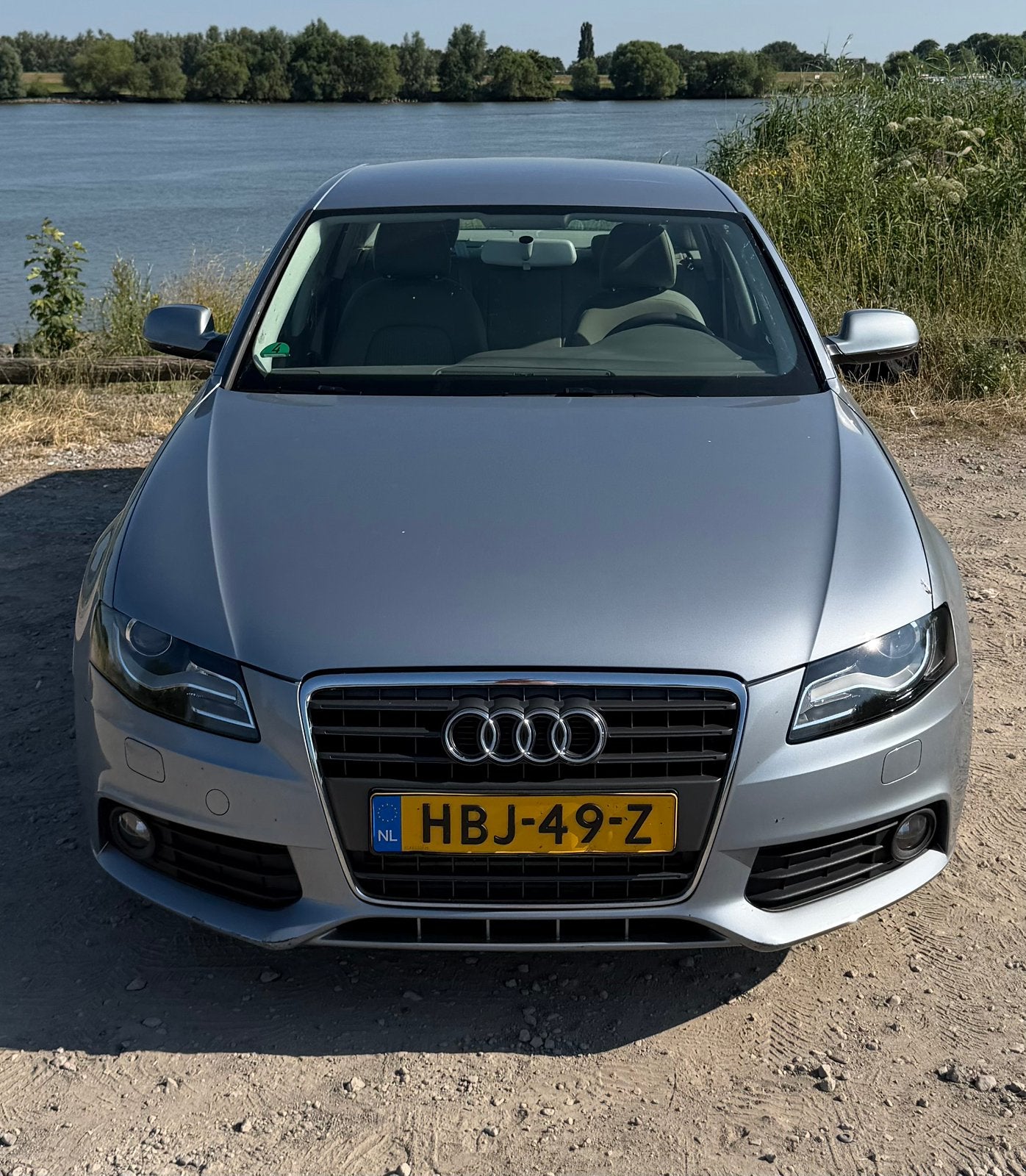 Audi A4 1.8 Tfsi 88KW, Auto's, Audi, Particulier, A4, Benzine, Sedan, Automaat, Geïmporteerd, Zilver of Grijs, Voorwielaandrijving
