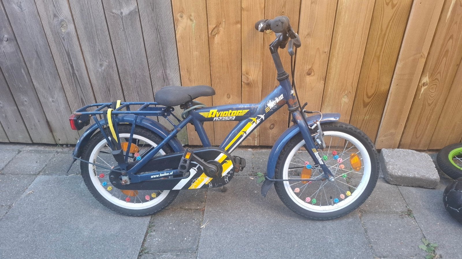 Stoere jongensfiets 14 inch - kan nog een ronde mee!, Fietsen en Brommers, Ophalen