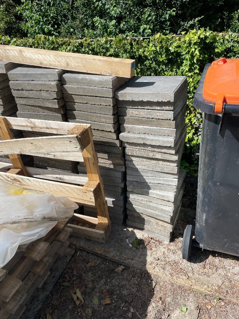 Stoeptegels, gratis af te halen, Ophalen, Gebruikt, Overige typen, 10 m² of meer
