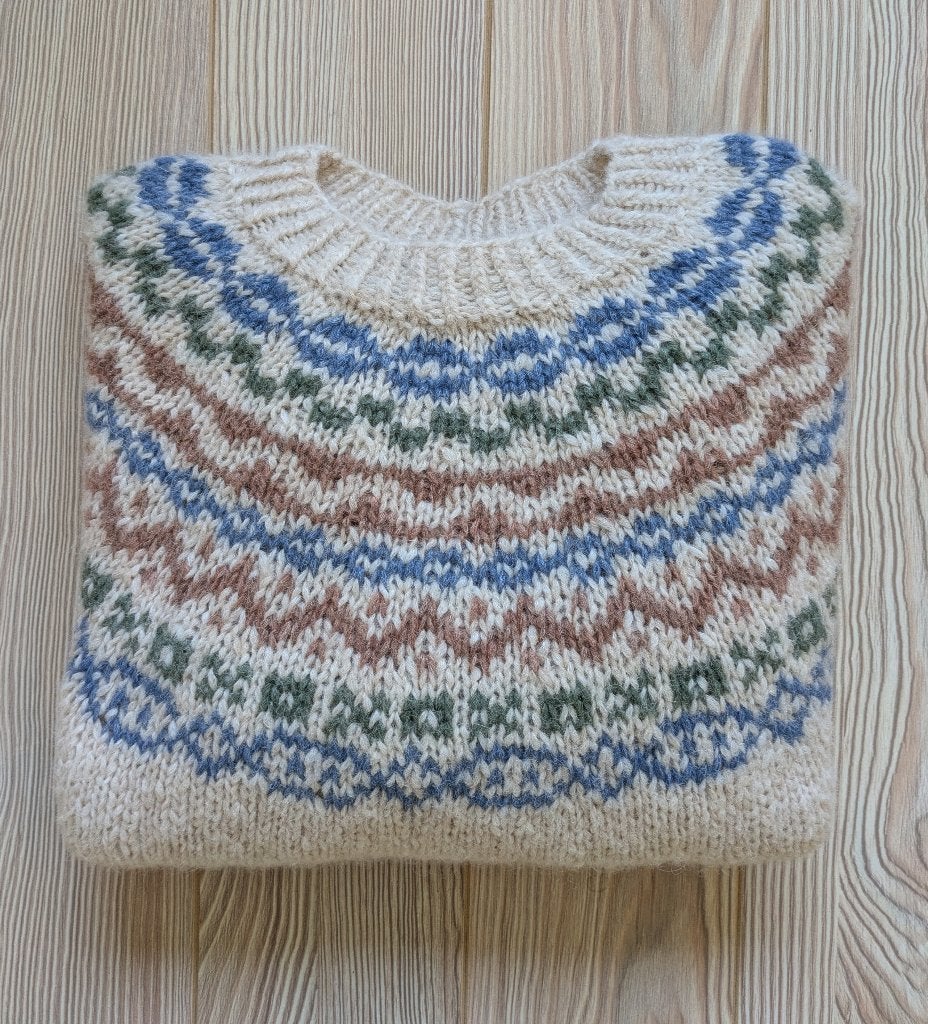 Handgebreide damestrui met Noors patroon maat M, Kleding | Dames, Truien en Vesten, Ophalen of Verzenden, Nieuw, Maat 38/40 (M)
