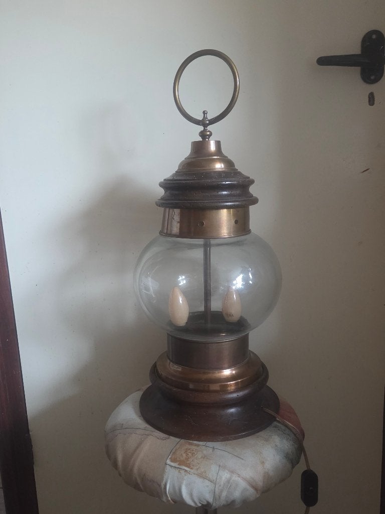 Antieke scheepslamp / lantaarn met elektrische aansluiting, Ophalen