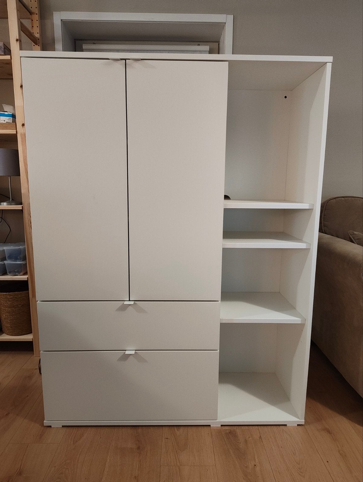 IKEA VIHALS Opbergmeubel wit 105x37x140 cm, Ophalen, Zo goed als nieuw