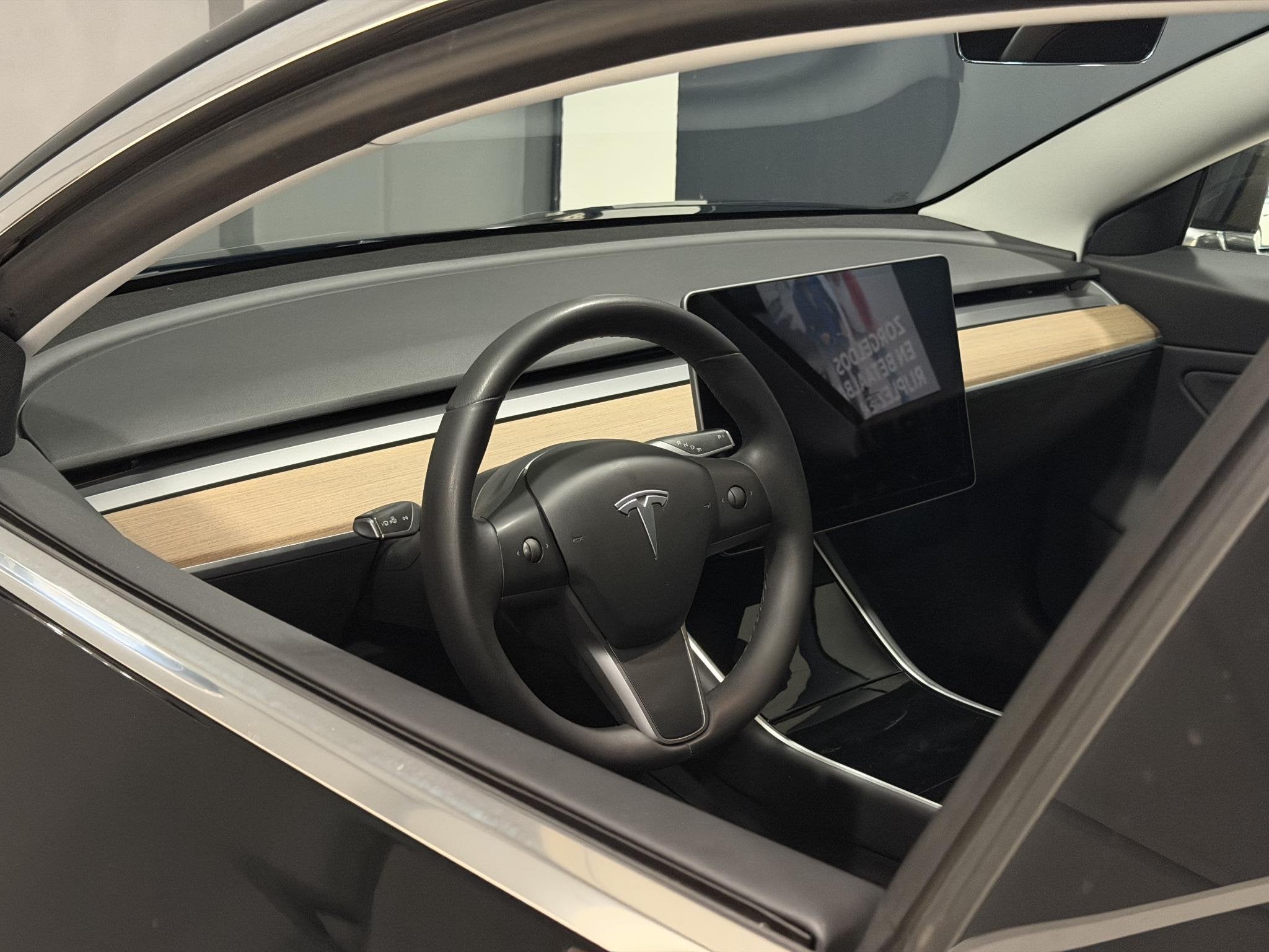 Tesla Model 3 Performance AWD 75 kWh | SOH 83,9% | Performan, Automaat, Stof, 547 km, 462 pk
