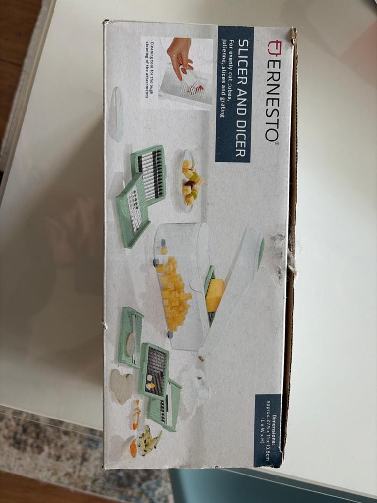 Nieuwe Ernesto Slicer en Dicer - Groentesnijder, Ernesto, Kunststof, Nieuw, Ophalen of Verzenden
