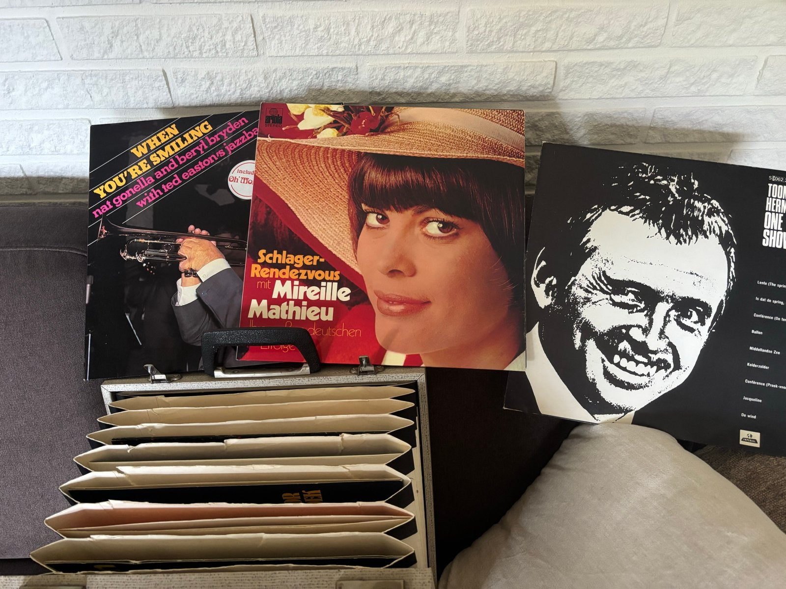 2 koffertjes met diverse lp's - Pop, Rock, Schlager, Cd's en Dvd's, Ophalen, LP, Gebruikt, Pop