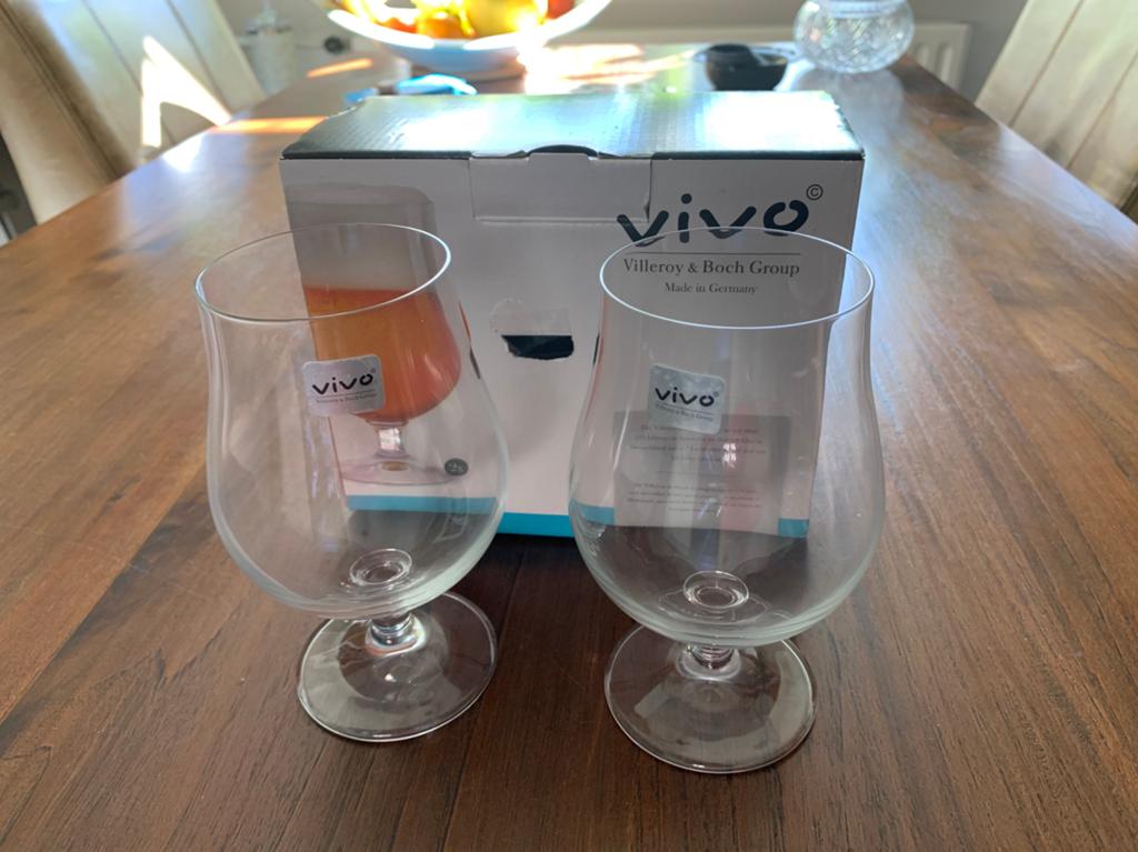Vivo Villeroy & Boch Bierglazen - Set van 2, Huis en Inrichting, Keuken | Servies, Glas of Glazen, Nieuw, Ophalen of Verzenden