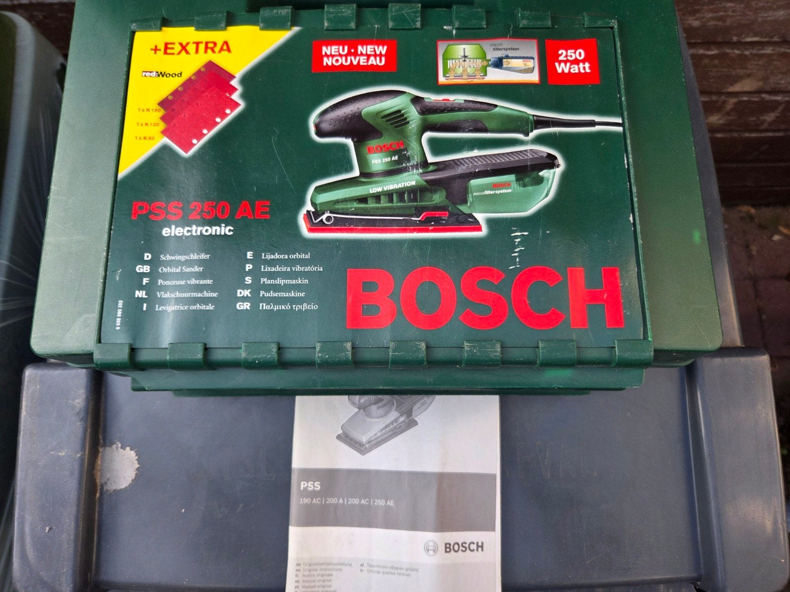 Bosch PSS 250 AE Vlakschuurmachine met Koffer, Ophalen, Gebruikt, Minder dan 600 watt, Vlakschuurmachine
