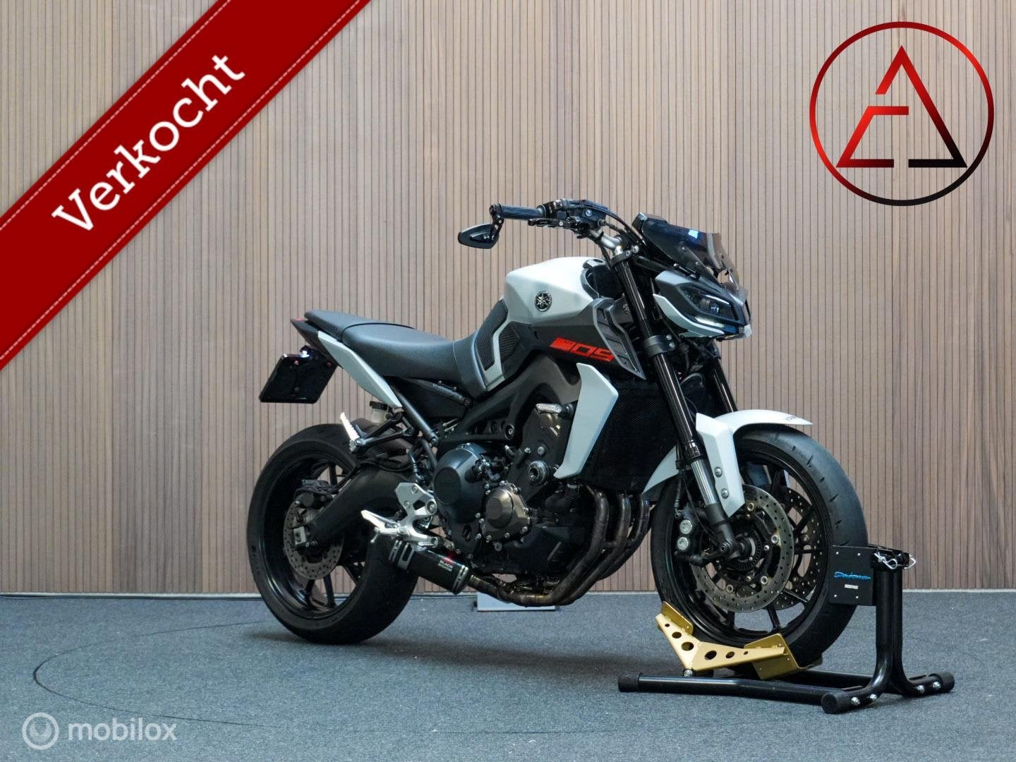 Yamaha MT-09 2018 | Quickshifter + BlackWidow | 8.838km, Info@yamaha.nl, Christiaan huygensweg 32D, Bedrijf, ABS