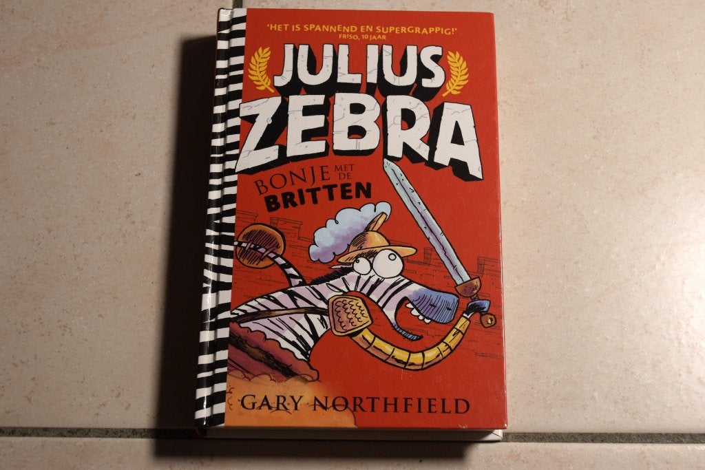 Julius Zebra Bonje met de Britten / Gary Northfield dl 2, Ophalen of Verzenden, Zo goed als nieuw, Fictie algemeen