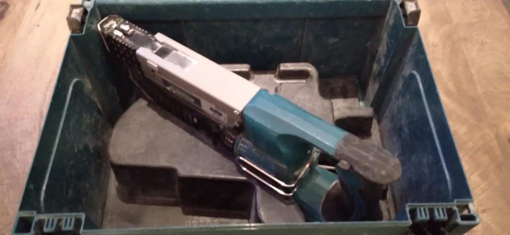 Makita DFR550 accu band schroefmachine in koffer, Ophalen of Verzenden, Zo goed als nieuw