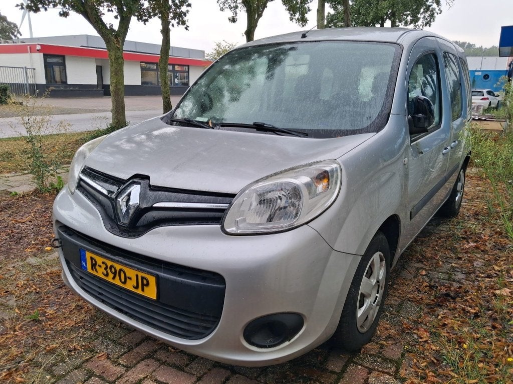 NW MOD Renault Kangoo 1.2 TCE Family 2017 MOTOR PROBLEEM OOK, Auto's, Voorwielaandrijving, Stof, 1295 kg, 4 cilinders
