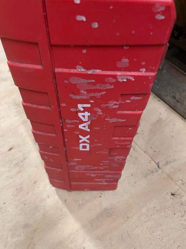 Hilti schiethamer, Ophalen of Verzenden, Gebruikt