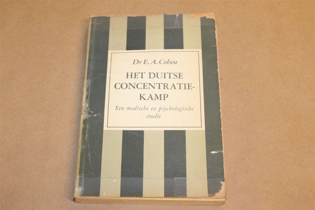 Het Duitse Concentratiekamp — E.A. Cohen, Studie 1952, Boeken, Ophalen of Verzenden, Tweede Wereldoorlog, Gelezen, Overige onderwerpen