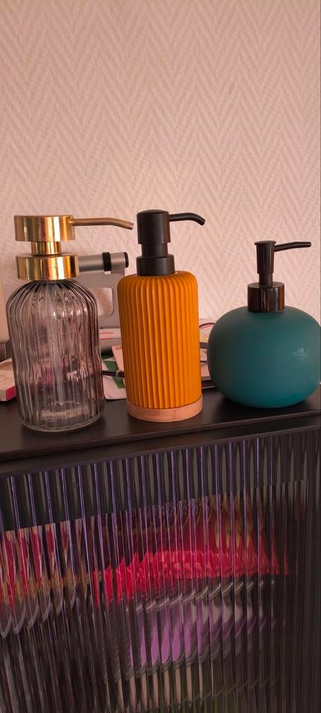 Zeepdispenser 3 stukken, Ophalen