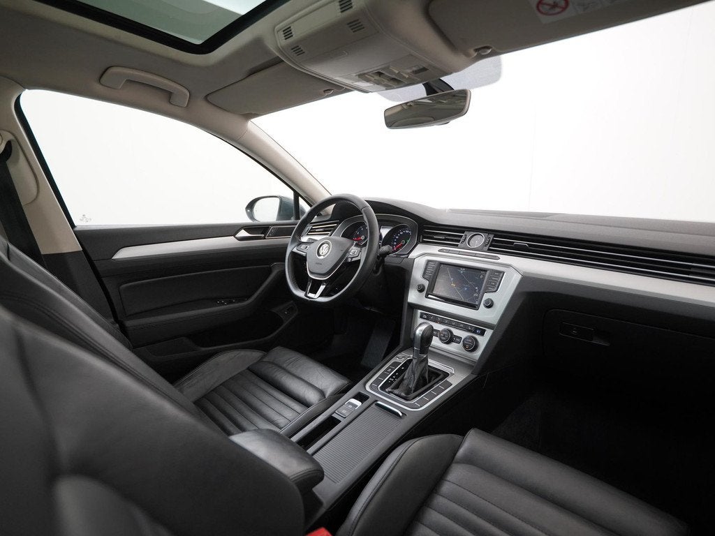 Volkswagen Passat 1.4 TSI Comfortline Business DSG | Schuifd, Auto's, Volkswagen, 12 maanden, Gebruikt, 4 cilinders, 690 kg