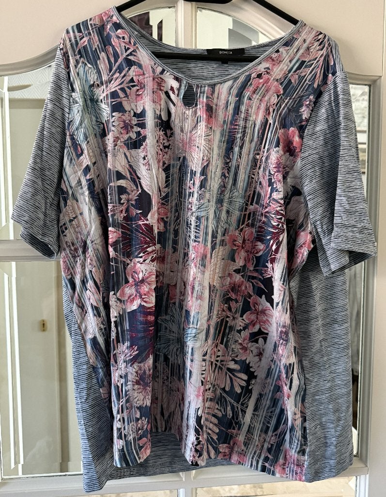 Bonita t-shirt met bloemen maat XL, Meerkleurig, Maat 46/48 (XL) of groter, Bonita, Ophalen of Verzenden