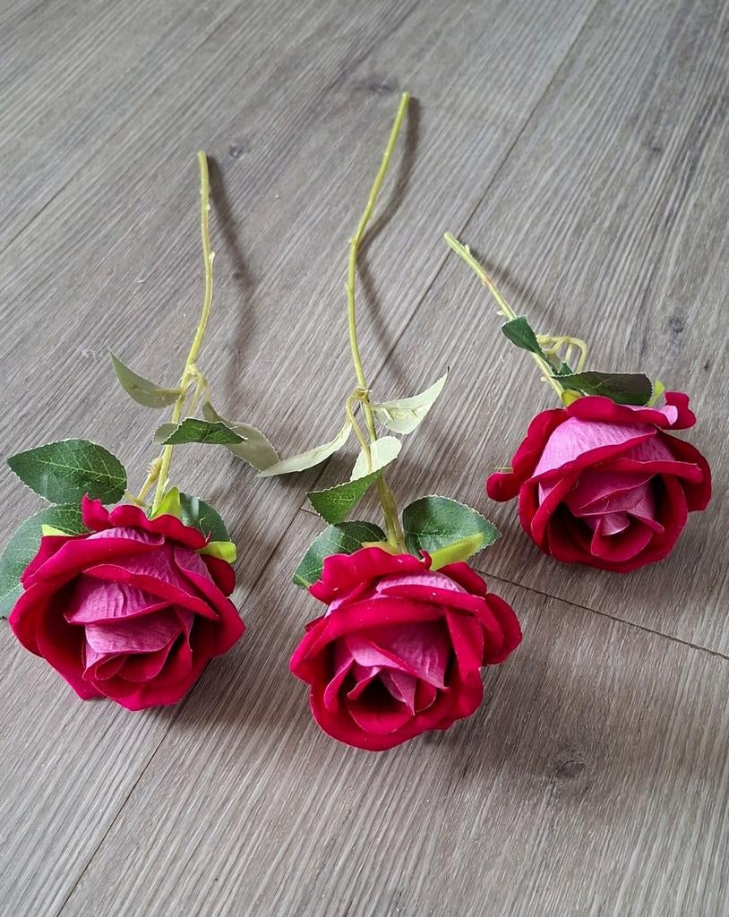 3 kunstrozen, Huis en Inrichting, Woonaccessoires | Kunstplanten en Kunstbloemen, Ophalen of Verzenden, Nieuw