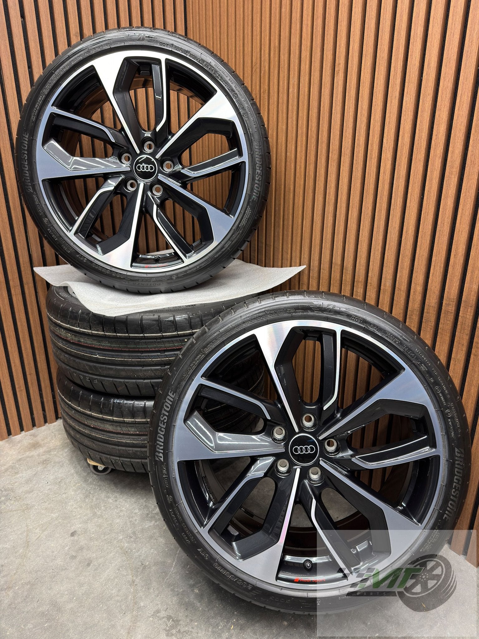 19” Audi A3 S3 8V 8Y SLine EDGE 235 35 8Y0601025S NEW OEM, Auto-onderdelen, 19 inch, -, -, Banden en Velgen