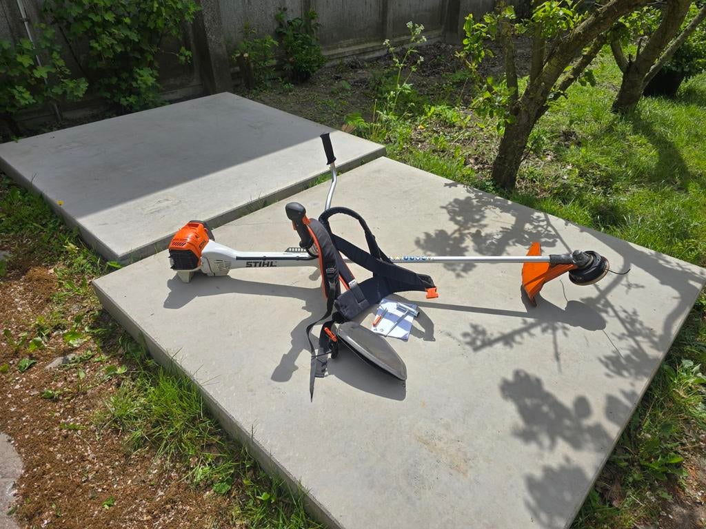 Stihl FS311 Bosmaaier - Zeer nette staat, Tuin en Terras, Bosmaaiers, Zo goed als nieuw, Benzine, 10 tot 30 cm, Ophalen of Verzenden