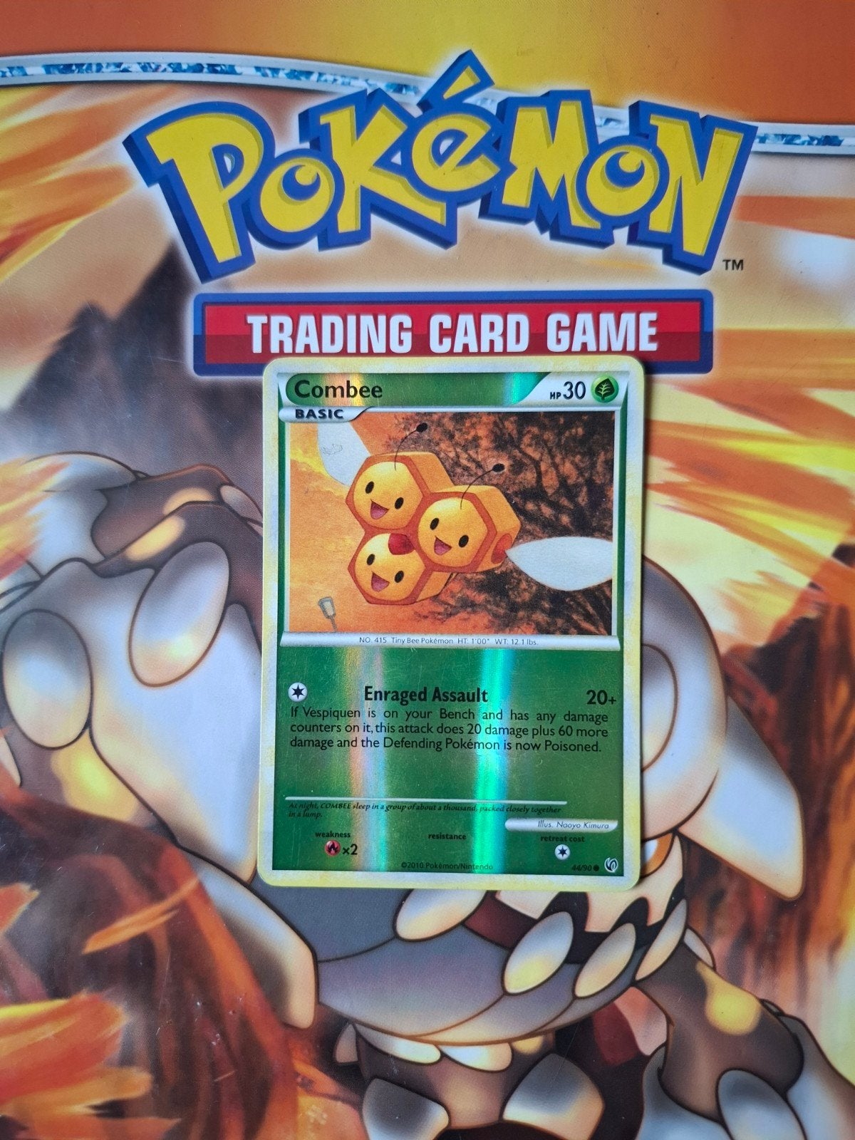 Combee 44/90 Heartgold&Soulsilver Undaunted reverse holo, Ophalen of Verzenden, Gebruikt, Losse kaart, Foil
