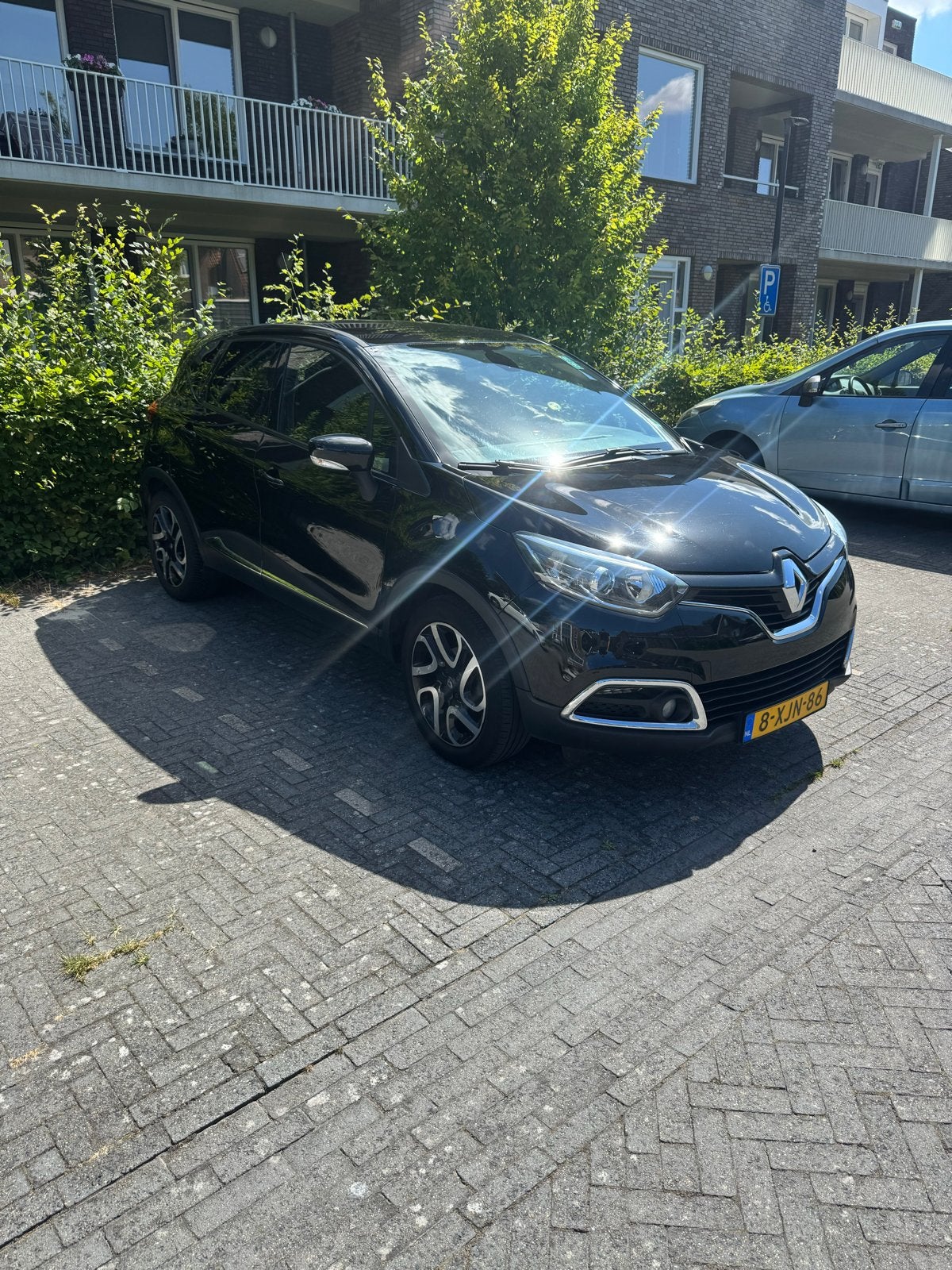 Renault Captur 0.9 TCE - nieuwe apk - 180.000 km, Voorwielaandrijving, 898 cc, Stof, Zwart