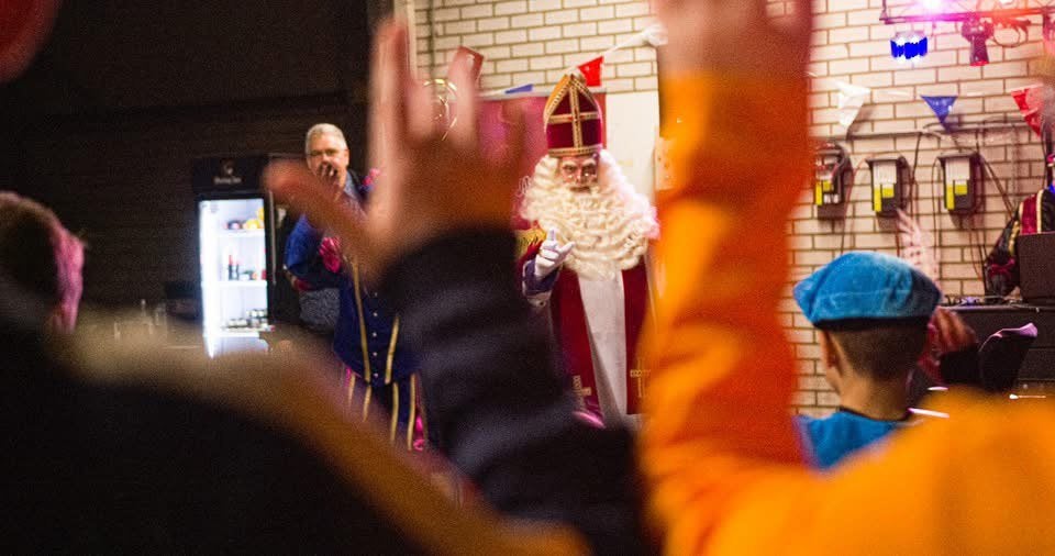 Sinterklaas huren? Dat doe je hier!, Diversen, Sinterklaas, Nieuw, Ophalen