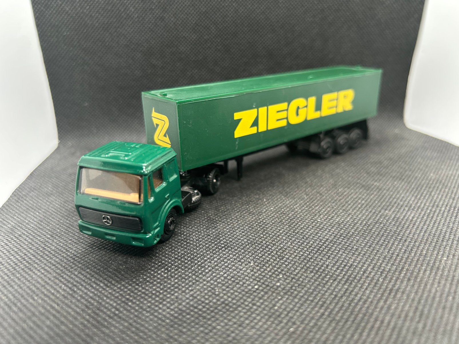 Efsi Mercedes Ziegler 1:87, Hobby en Vrije tijd, Modelauto's | 1:87, Verzenden, Zo goed als nieuw, Bus of Vrachtwagen, Efsi