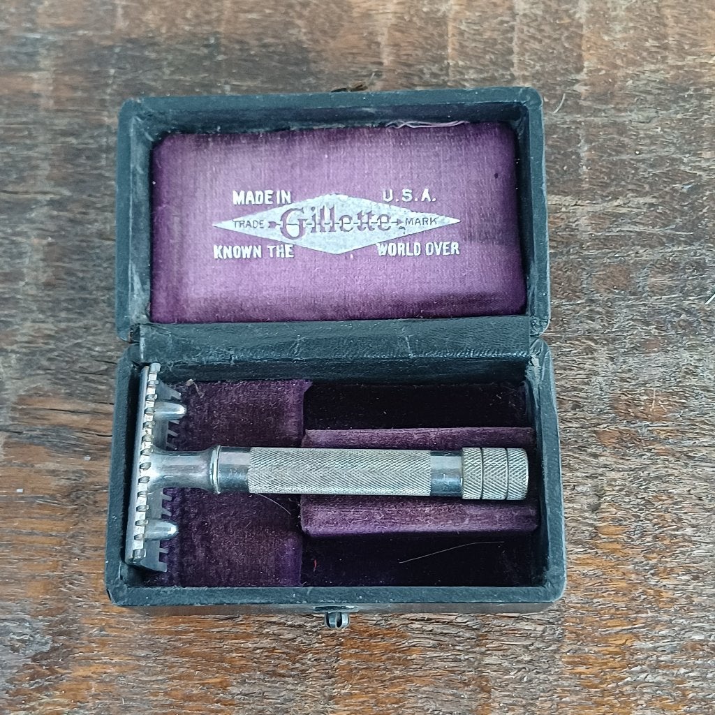 Antiek scheermes Gillette in doosje, Antiek en Kunst, Ophalen of Verzenden