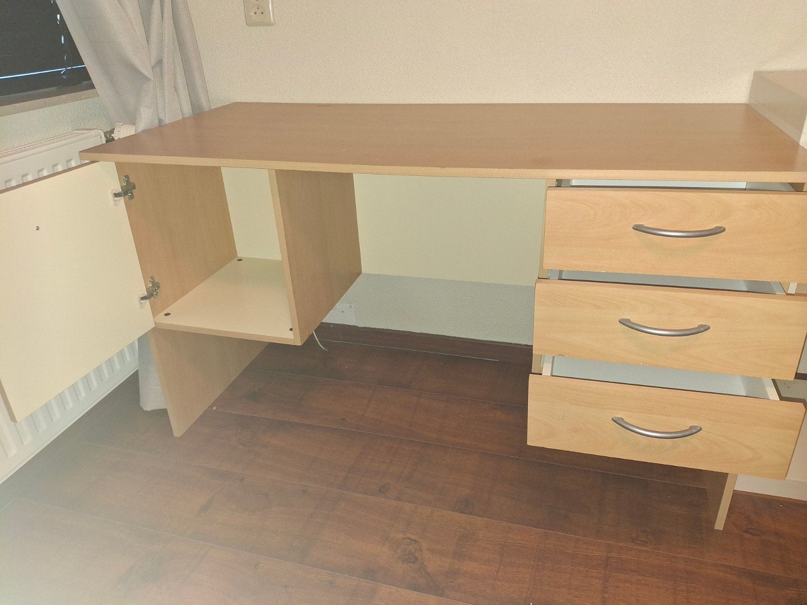 Bureau spaanplaat, Ophalen, Gebruikt, Spaanplaat of MDF