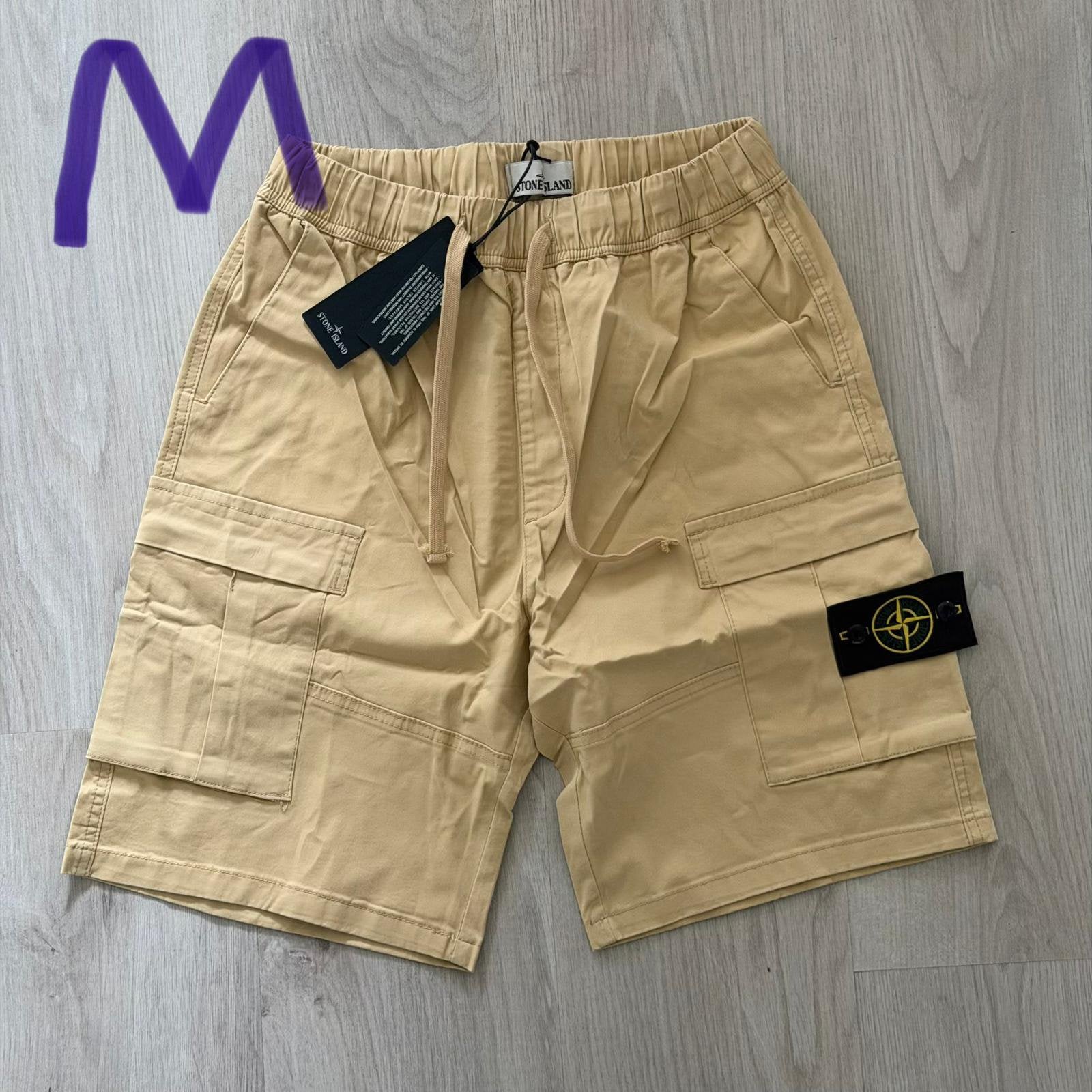Stone Island - Korte Broek - Beige - M, Ophalen of Verzenden, Nieuw, Maat 48/50 (M), Beige