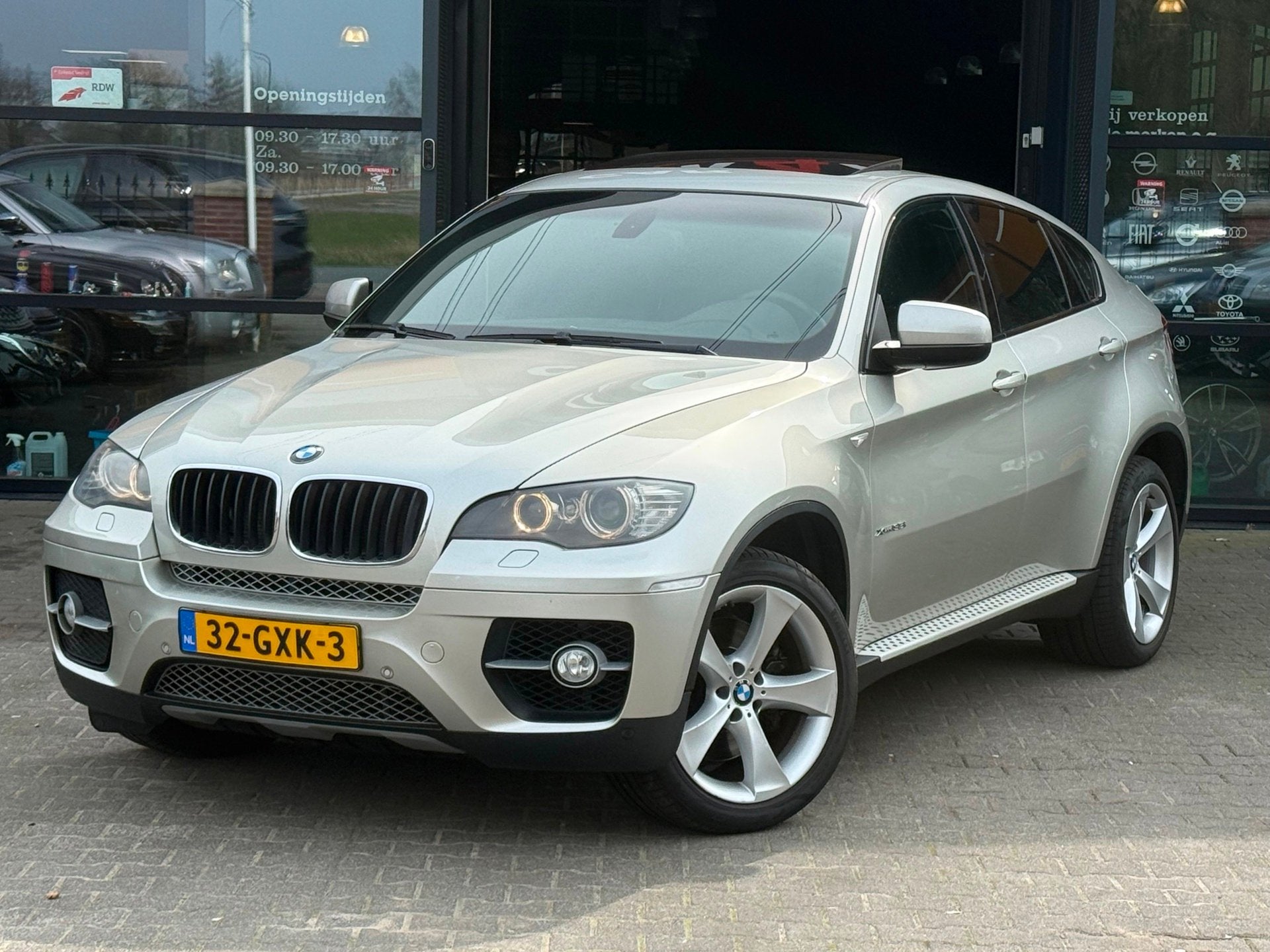 BMW X6 XDrive35i High Executive PANO/MEMORY/CAMERA/BOMVOL OP, Auto's, Gebruikt, Zwart, Bedrijf, Vierwielaandrijving