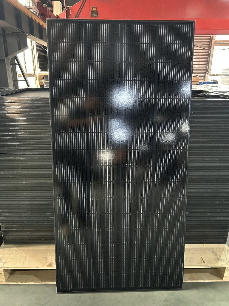 Nieuw 18V 240W Zonnepaneel – 5 Jaar Garantie, 200 wattpiek of meer, Nieuw, Ophalen of Verzenden, INFO31@SOLARFAM.NL