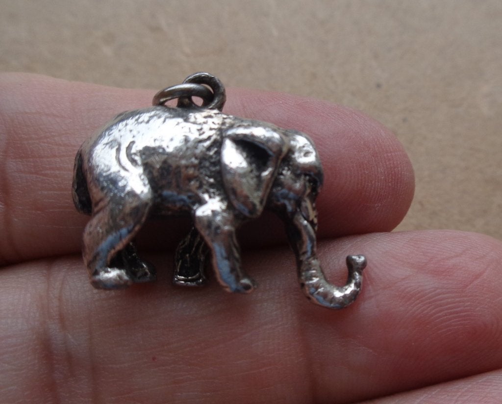 zilveren massief hanger/bedel olifant [599], Overige merken, Verzenden, Zo goed als nieuw, 1 bedel