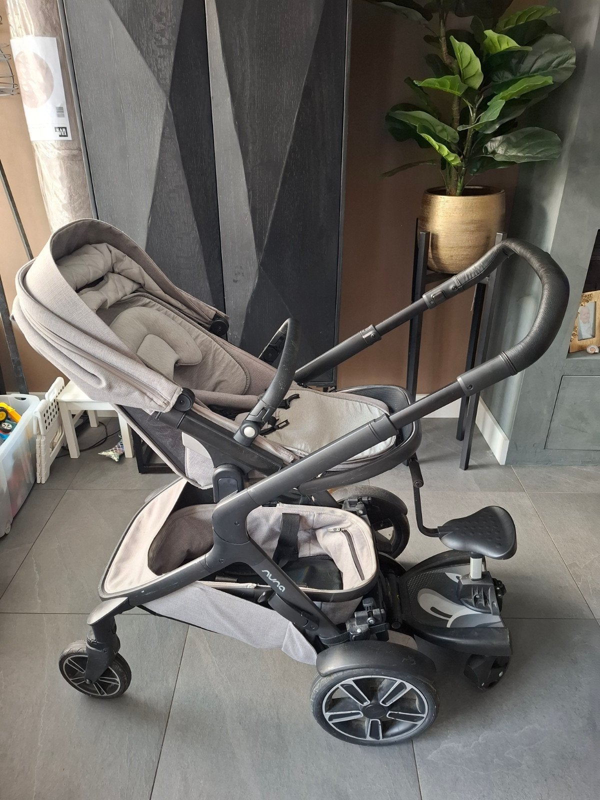 Nuna Demi Grow kinderwagen met reiswieg en meer, Gebruikt, Combiwagen, Met reiswieg, Ophalen