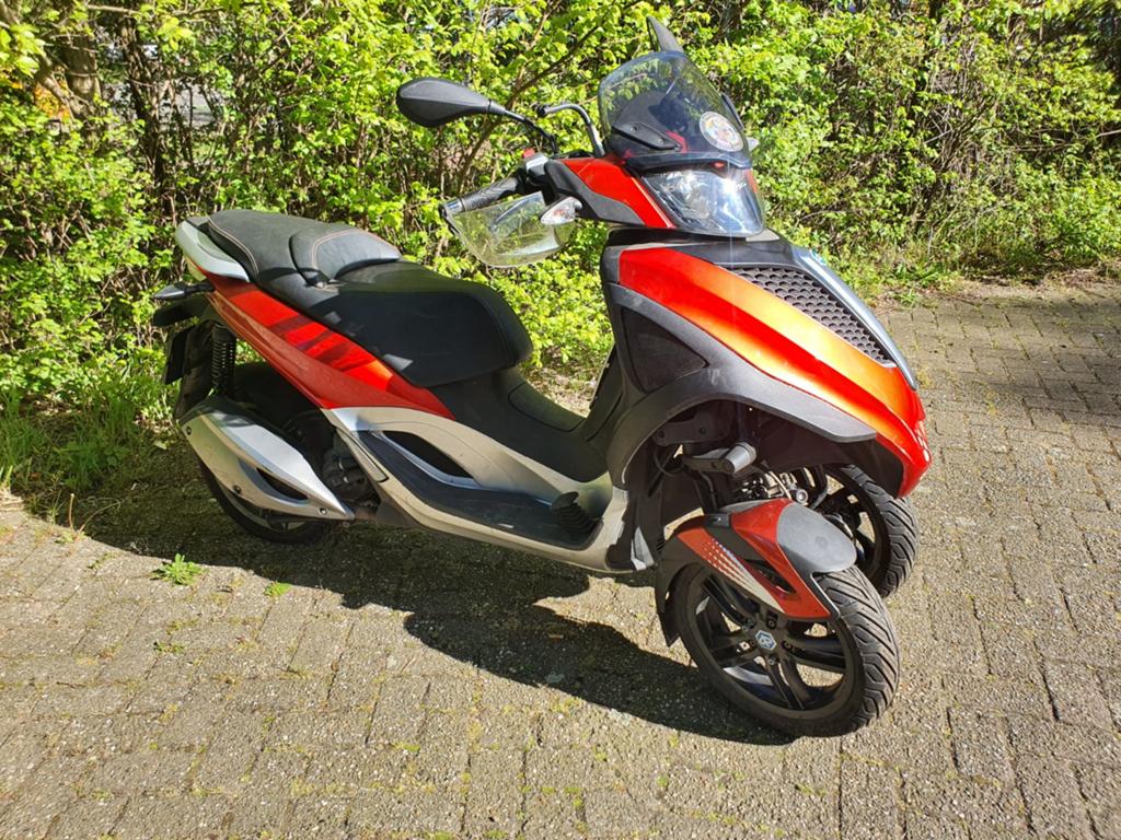 Piaggio yourban 300cc, Piaggio, Charles Motors, Ophalen of Verzenden, Zoetermeer