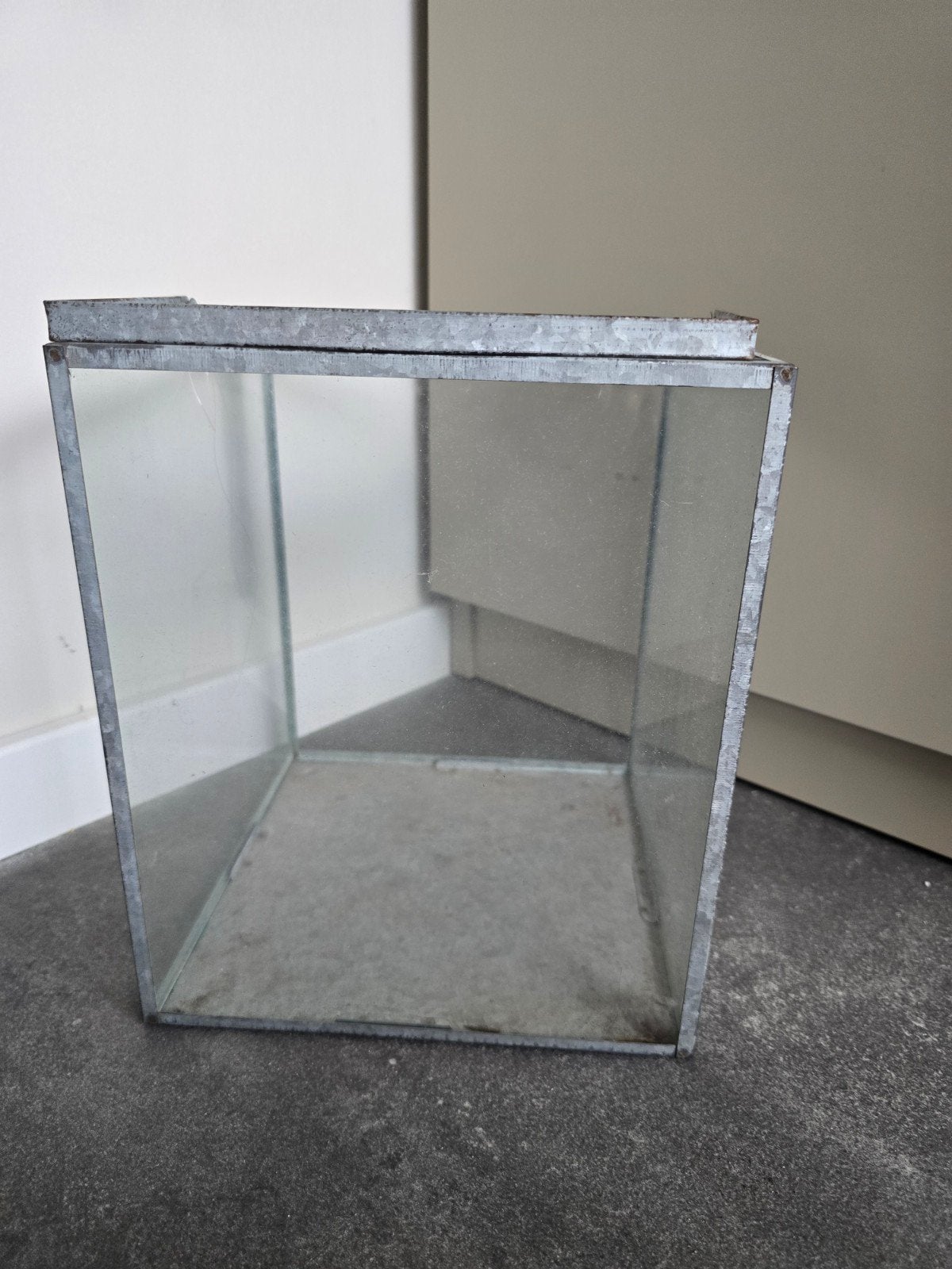 Glazen woonaccessoires met metalen frame, Ophalen, Zo goed als nieuw, Glas, Industrieel