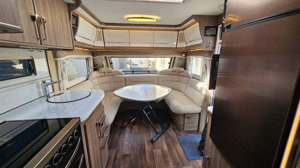 Caravan KABE ROYAL 600 TDL, 2 aparte bedden, Rondzit, Kabe, Particulier