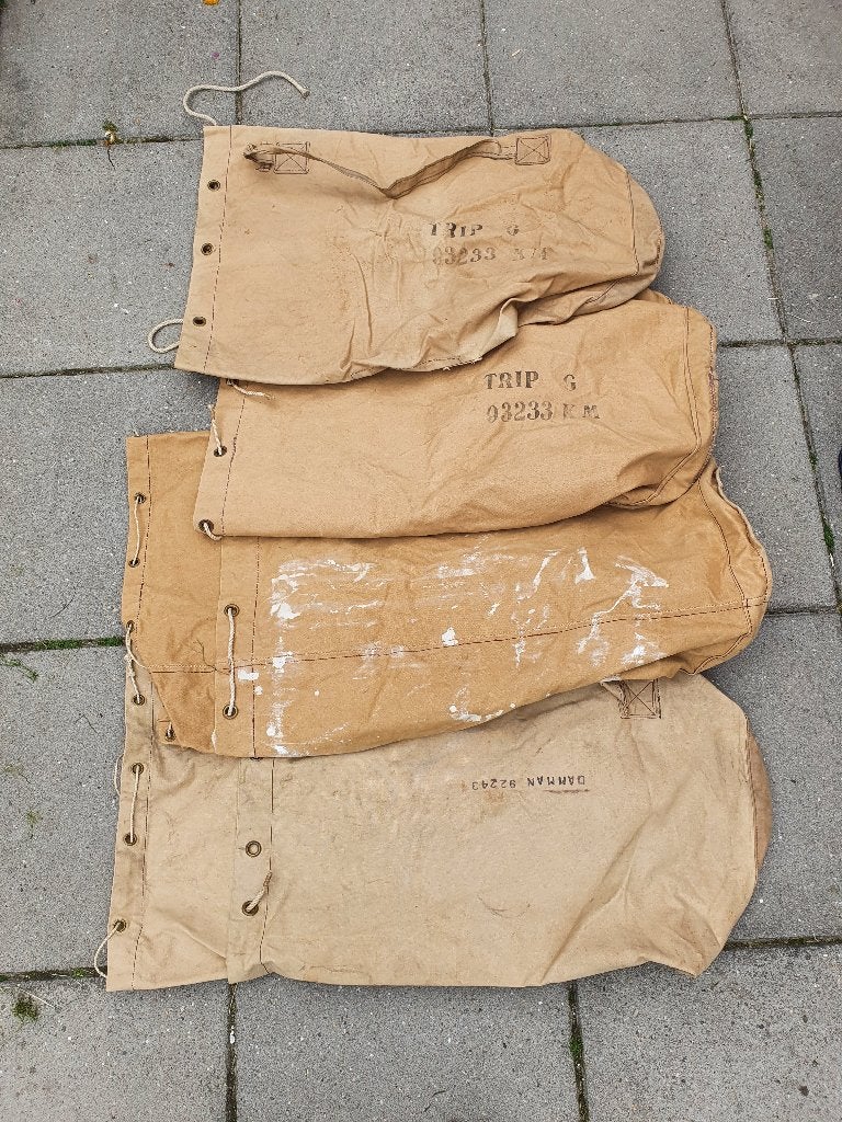 Militair uitrusting: Tassen en riemen, Ophalen, Overige soorten, Overige gebieden, Overige typen