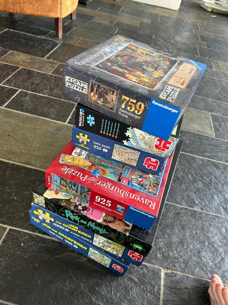 7 puzzels ravensburger/ jan van haasteren, Ophalen, 500 t/m 1500 stukjes, Zo goed als nieuw, Legpuzzel