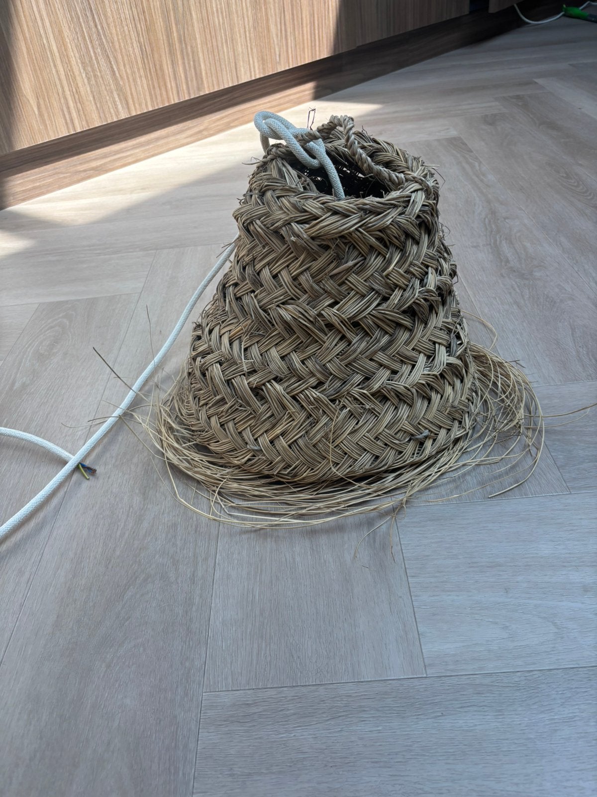 Rotan rieten lamp ibiza hanglamp, Ophalen of Verzenden, Zo goed als nieuw, Minder dan 50 cm