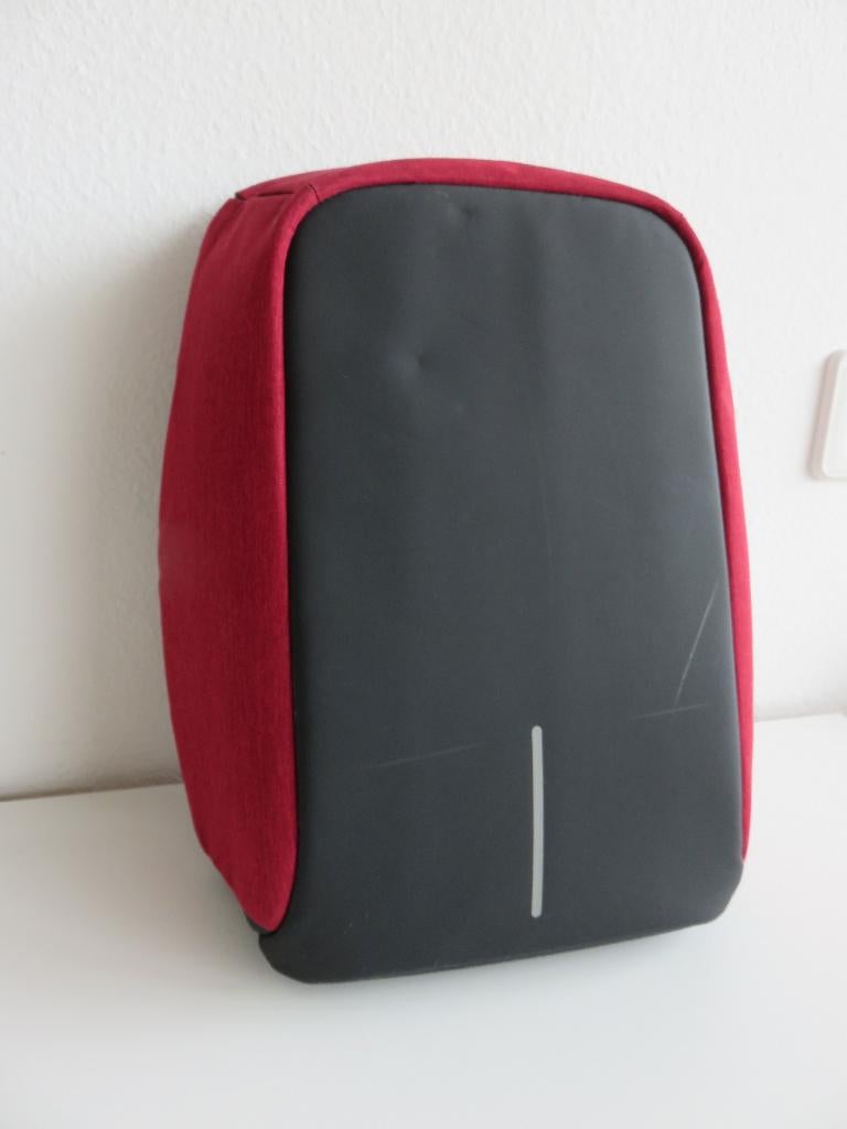 XDdesign Bobby anti-diefstaltas anti-theft rugzak rood, Ophalen of Verzenden, Zo goed als nieuw, Overige merken, Waterdicht