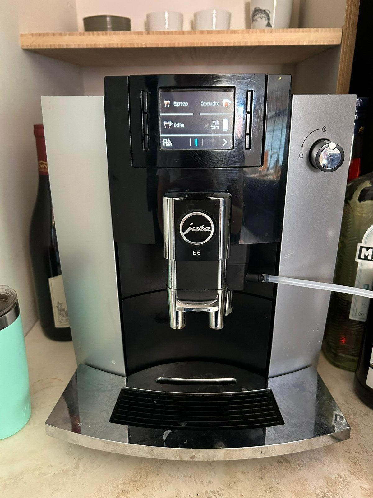 Jura E6 koffie maker, Ophalen, Zo goed als nieuw, Koffiemachine