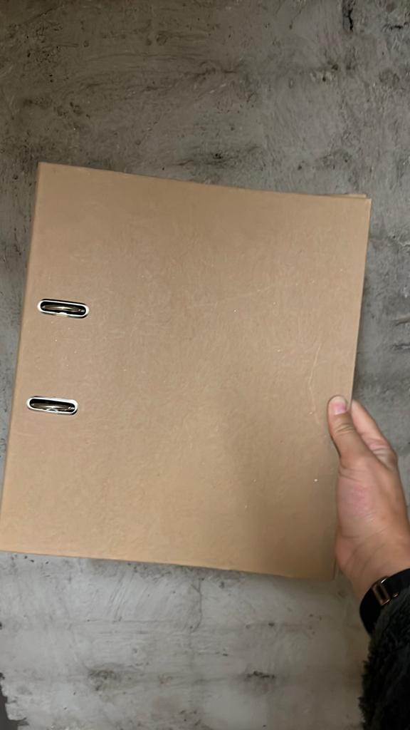Ordner karton, lees even goed, Diversen, Ophalen of Verzenden, A4